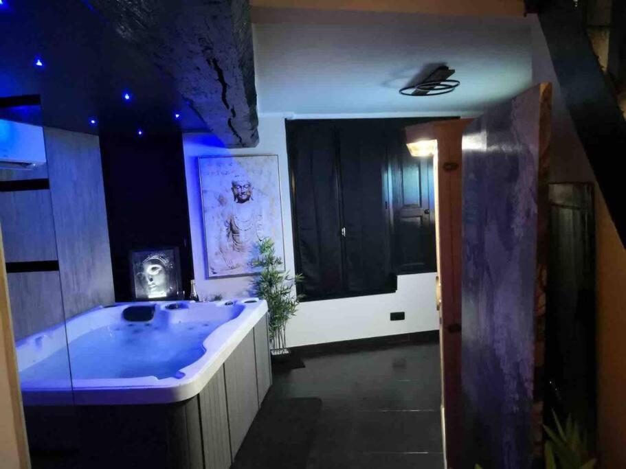 Loveroom La Parenthese D 'Осер Экстерьер фото
