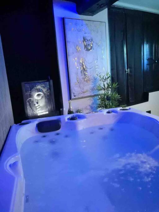 Loveroom La Parenthese D 'Осер Экстерьер фото